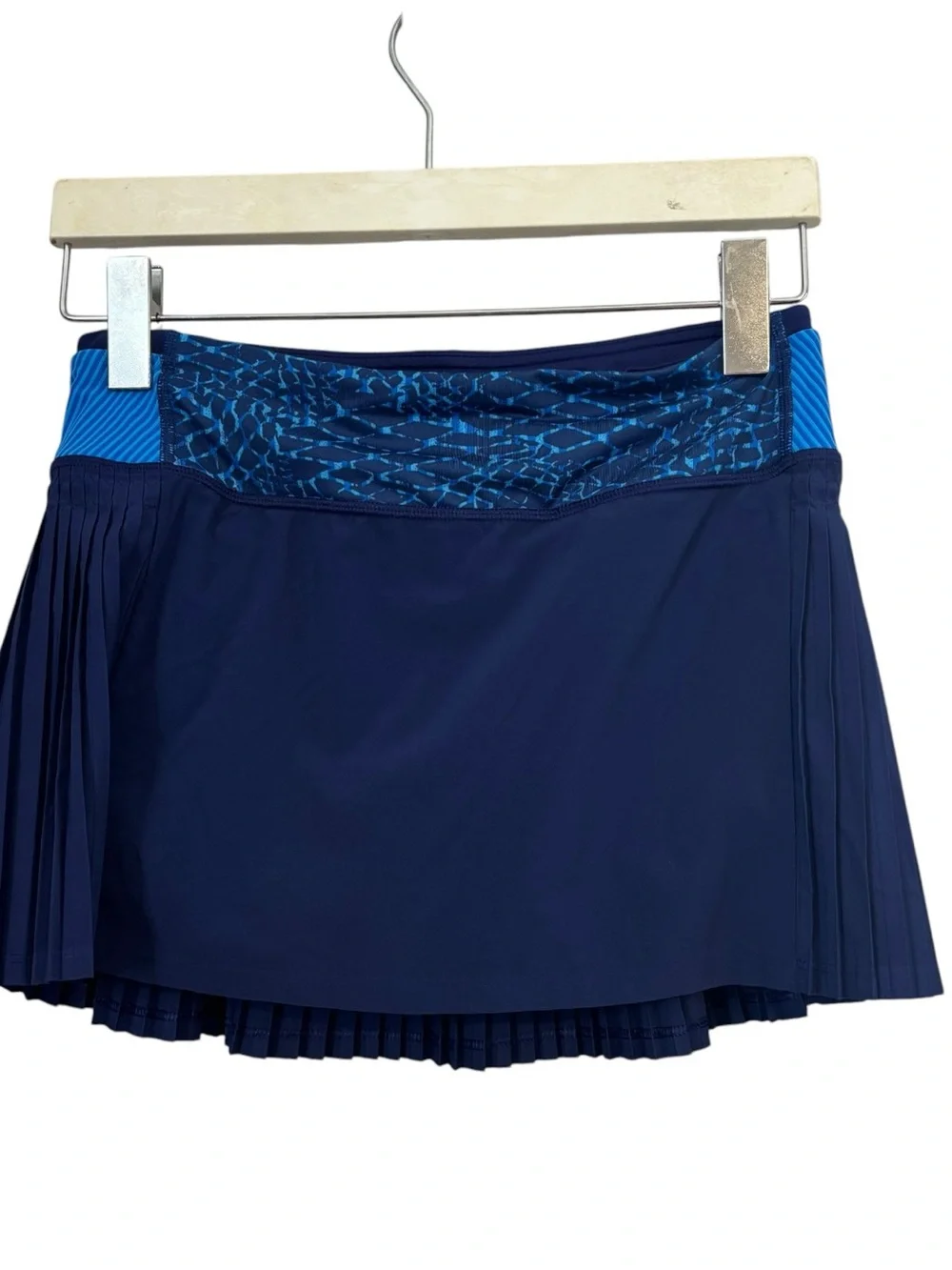 Lululemon Time to Shine Blue / Samba Snake Skort Skirt Size 4